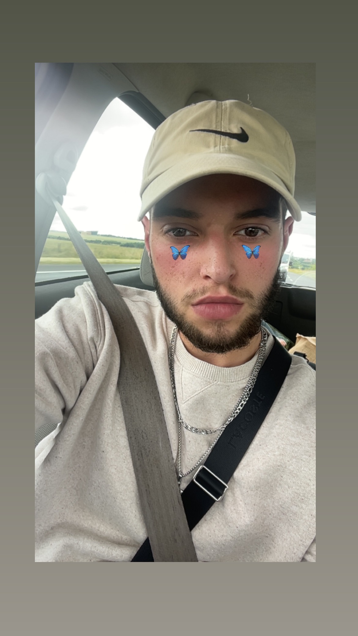 Profil de Redha, 24 ans, Libertine à Finsterthal