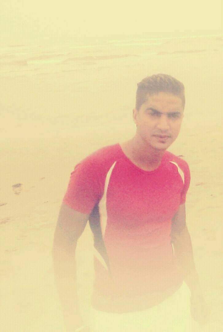 Profil de Nicolo, 34 ans, Libertine à Breidfeld