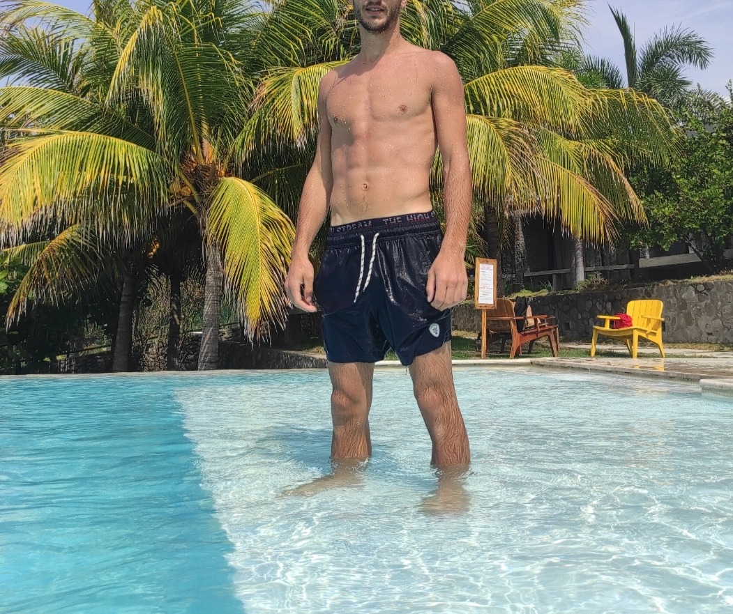 Profil de Iannis, 32 ans, Libertine à Wemperhardt