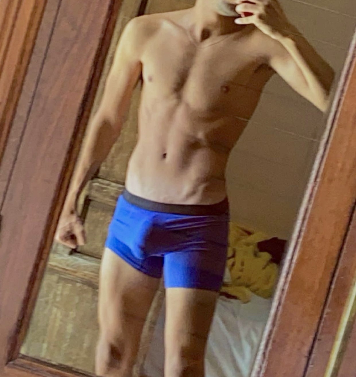 Profil de Jewel, 26 ans, Libertine à Crendal