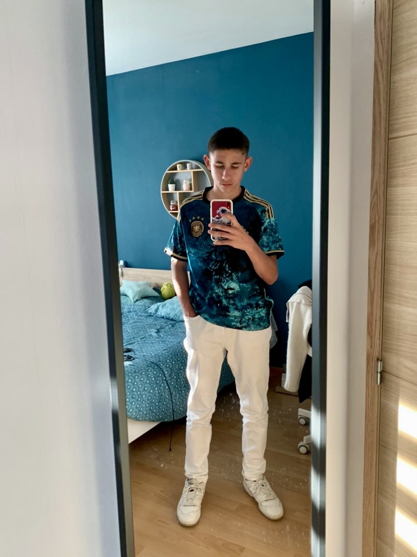 Profil de Laouen, 20 ans, Libertine à Fischbach