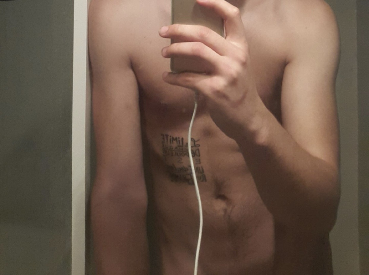 Profil de Antoine-marie, 26 ans, Libertine à Canach