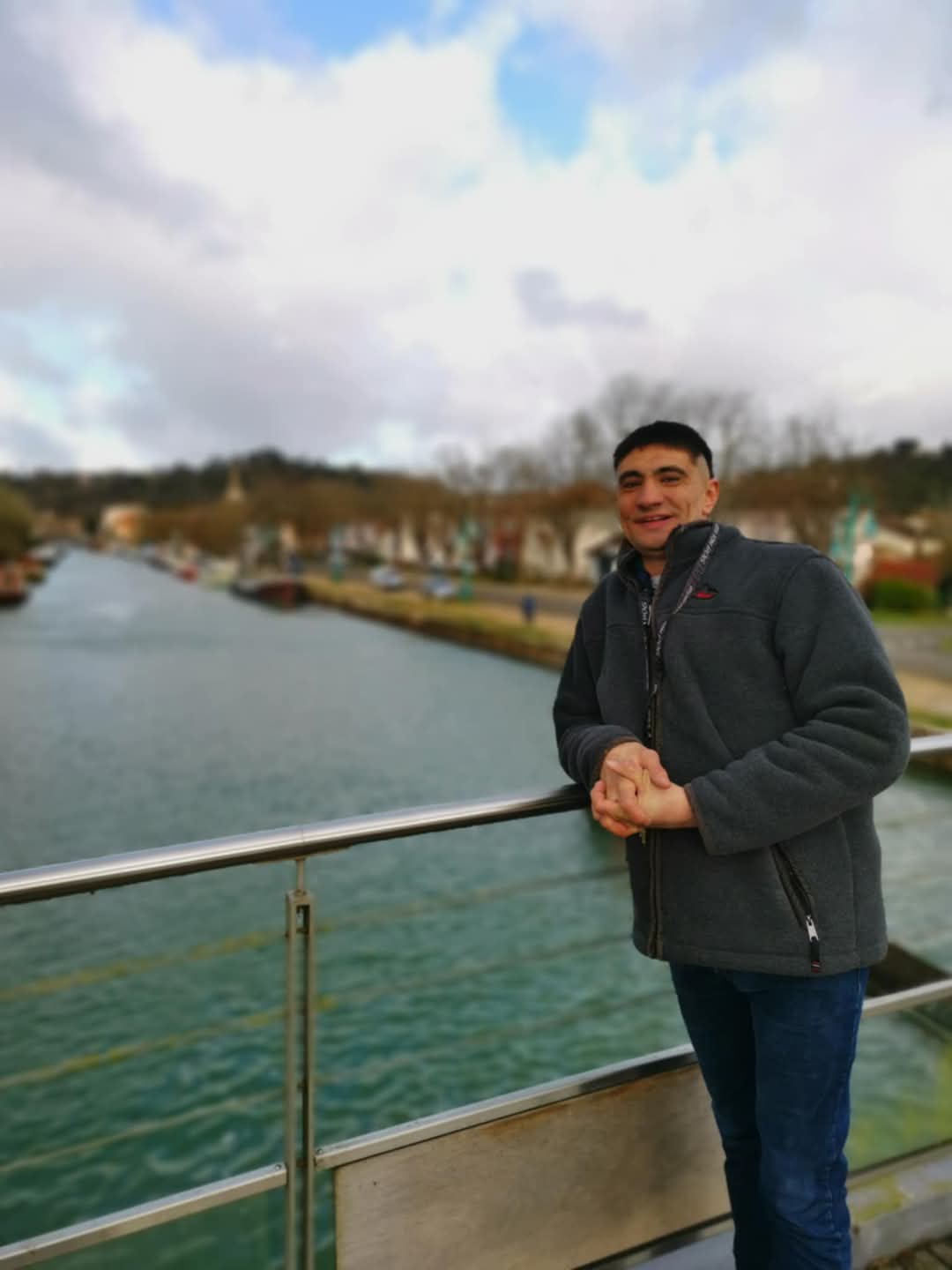 Profil de Fazil, 35 ans, Libertine à Kaaspelterhof