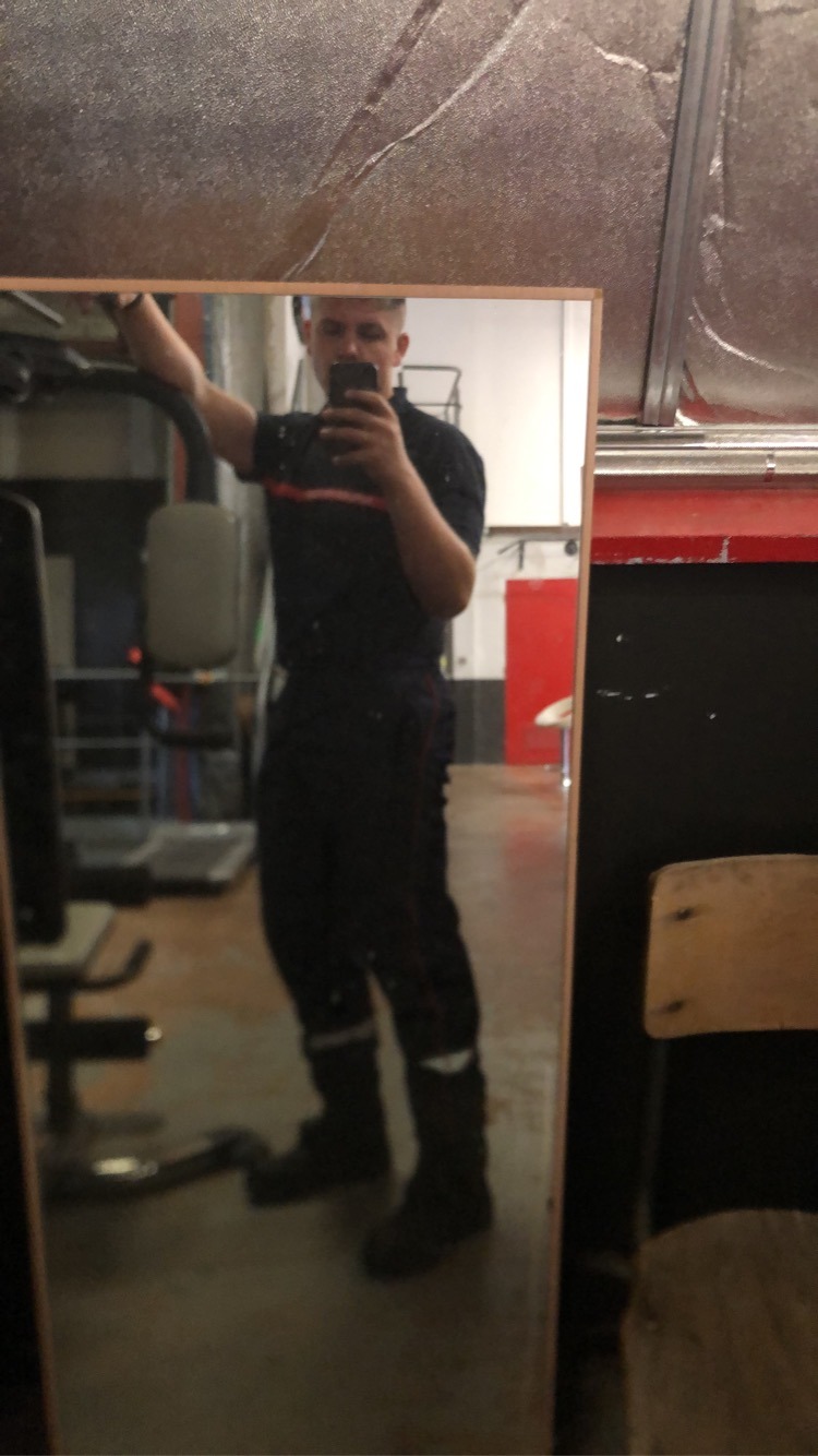 Profil de Youness, 22 ans, Libertine à Blumenthal