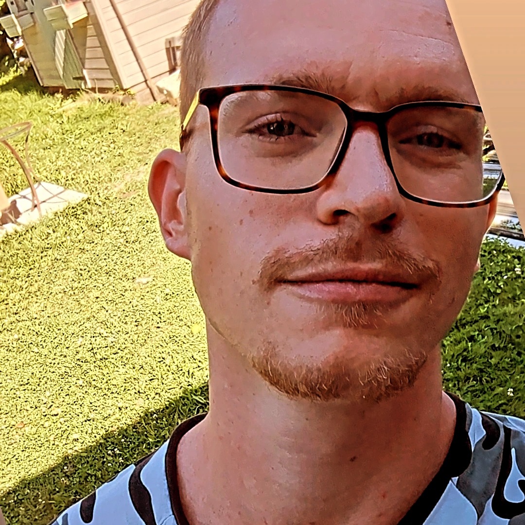 Profil de Jonatan, 25 ans, Libertine à Soleuvre