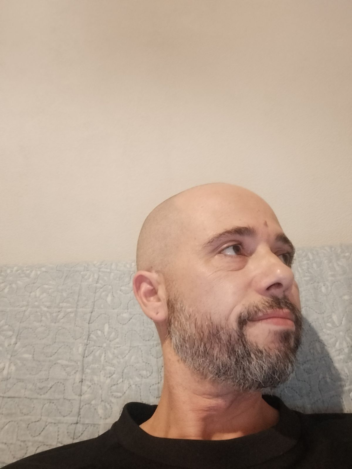 Profil de Amady, 40 ans, Libertine à Bous