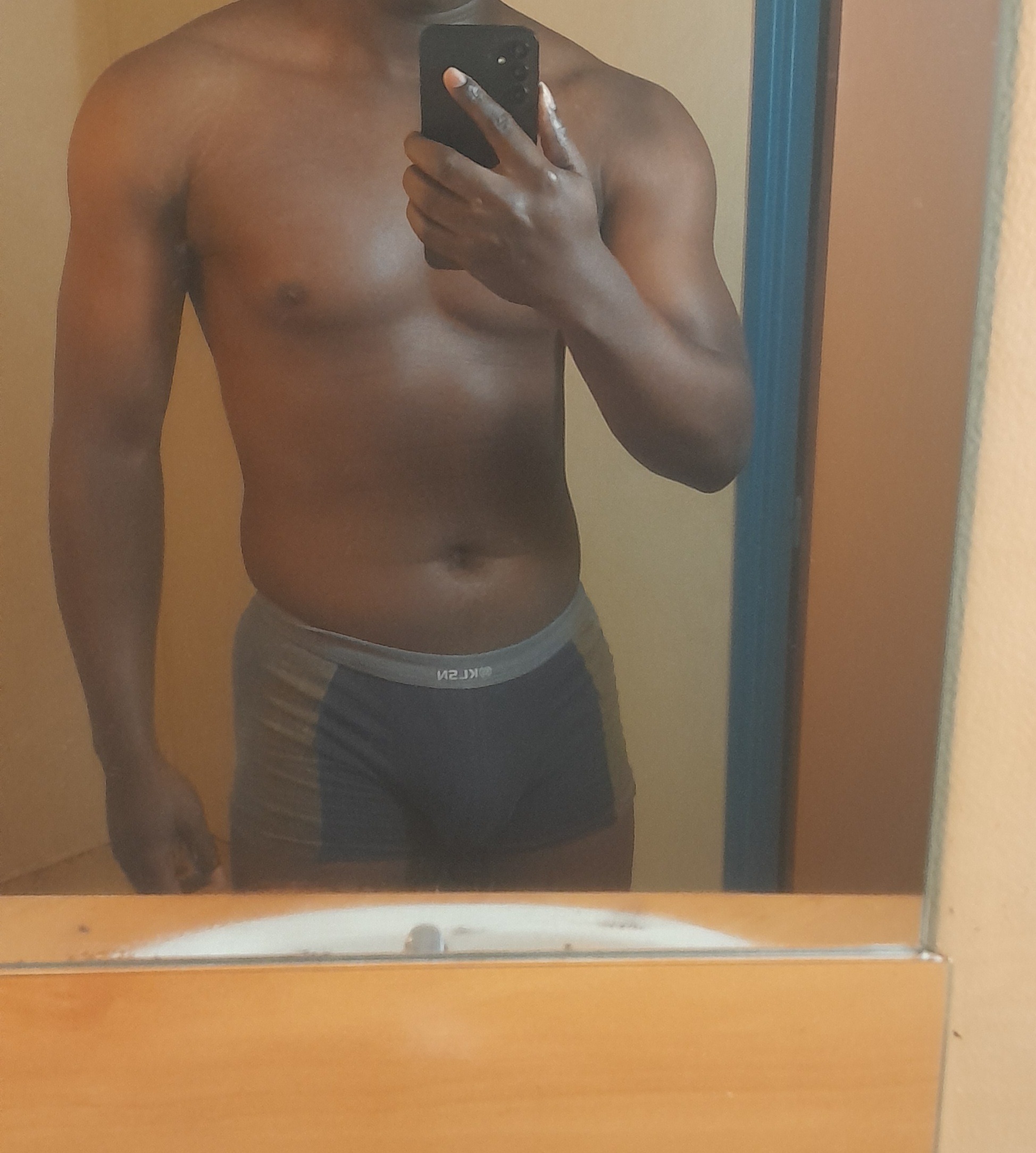 Profil de Yssam, 23 ans, Libertine à Grevenknapp